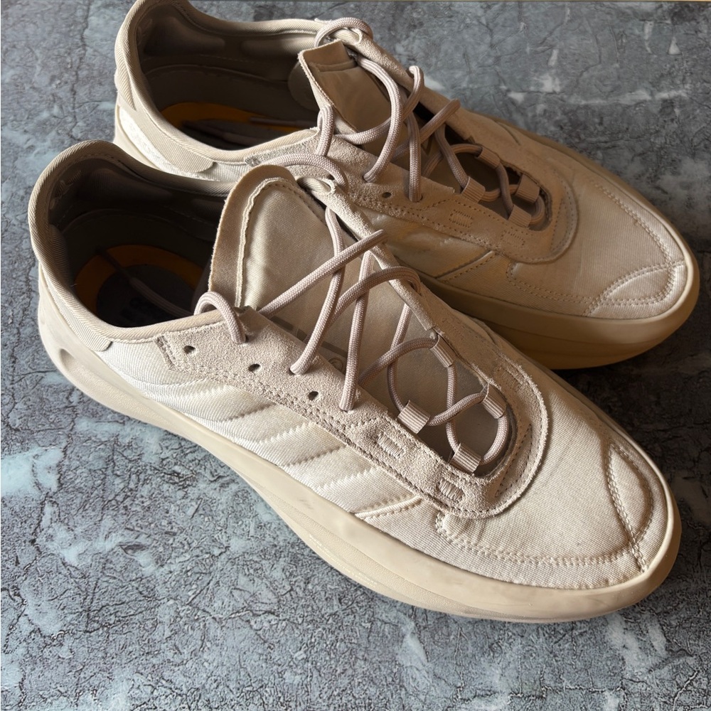 Adidas AdiFOM TRXN wonder beige sneakers - Picture 3 of 8